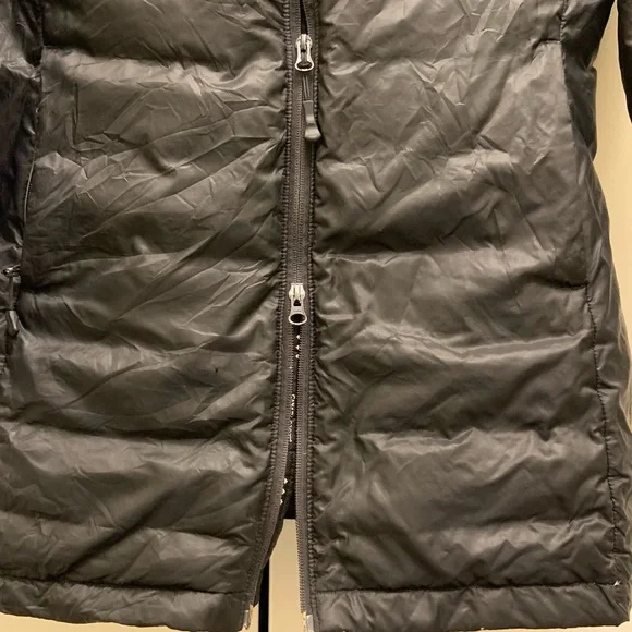 Canada Goose jacket - Picture 4 of 13